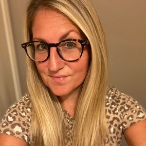 Meet your Posher, Catherine